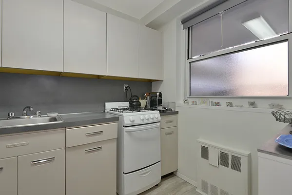 Sold by Keller Williams Realty Landmark II | media 20