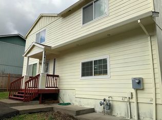 13415 SE Main Ct, Portland, OR 97233