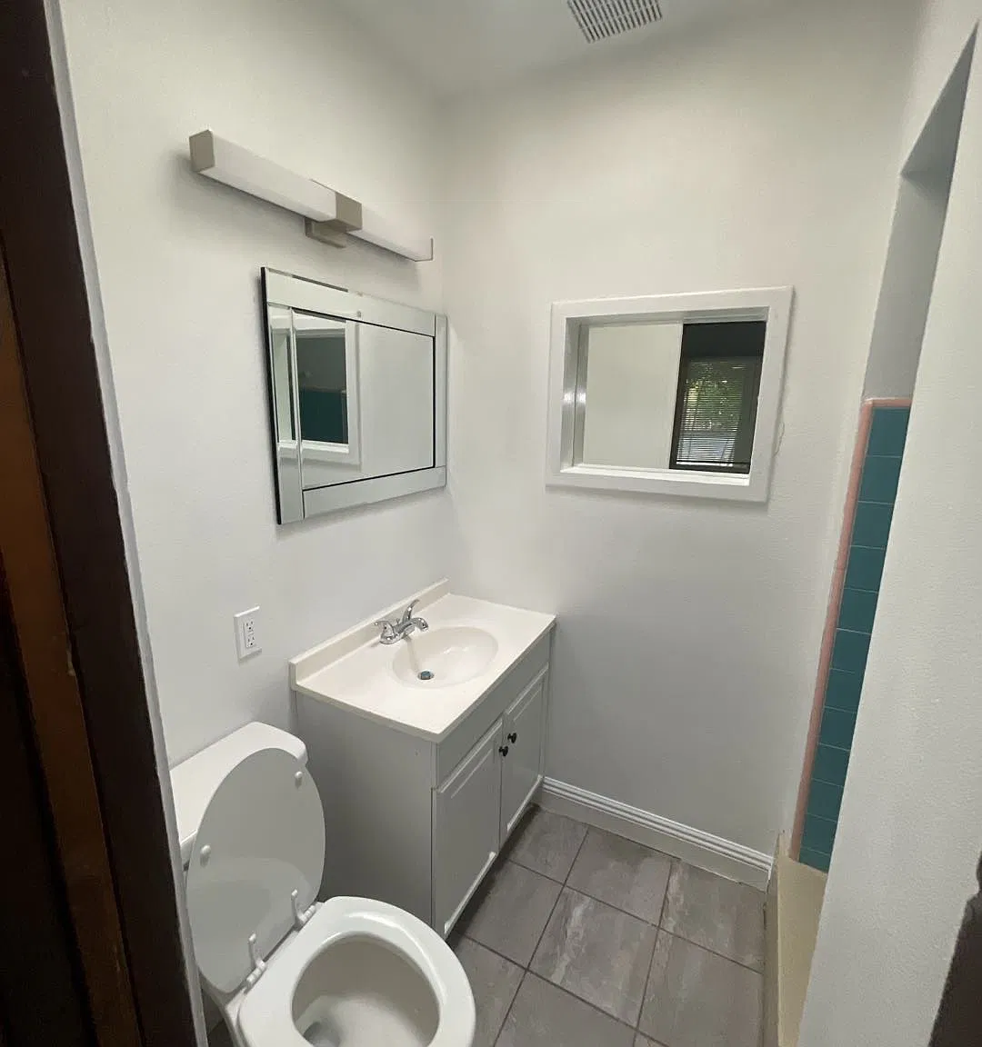 2 bed, $1,695 — Photo 3