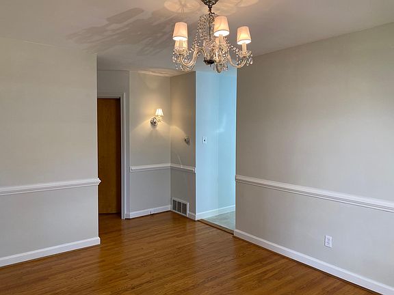 5th image of 5007 Monumental St