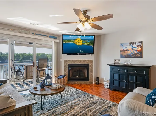 180 Lakeview Resort Blvd #3A, Sunrise Beach, MO 65079