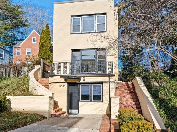 3543 Alton Pl NW, Washington, DC 20008