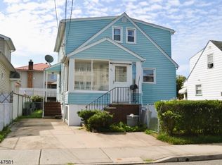 96 Koster St, Wallington, NJ 07057