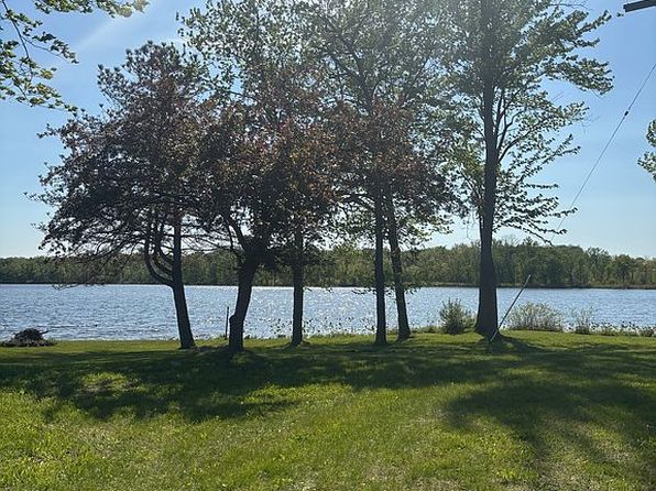 2430 S Lacey Lake Rd