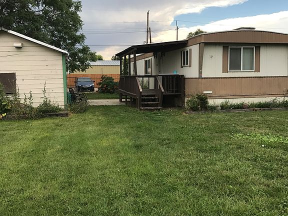 2nd image of 608 Joliet St