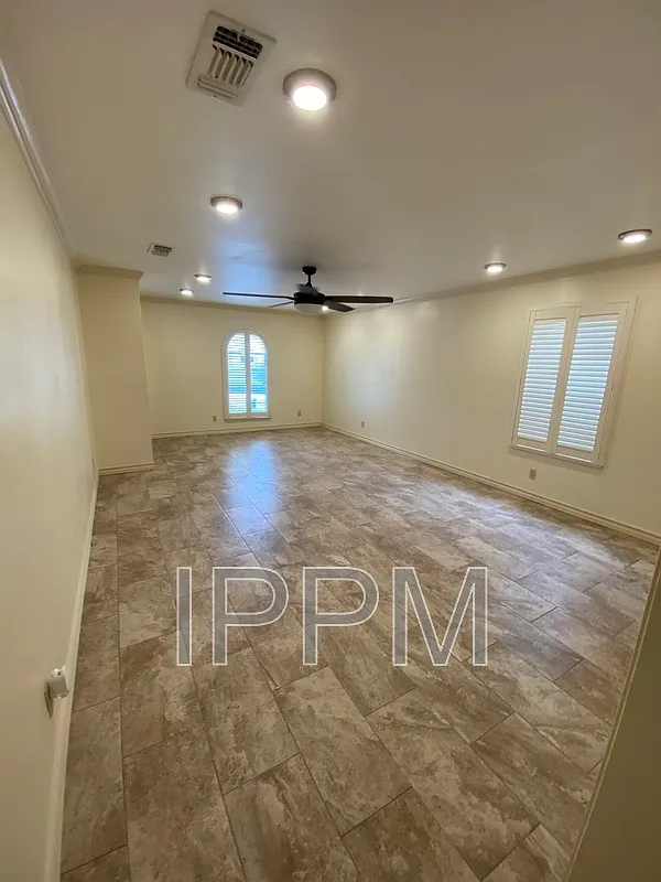 2 bed, 2.0 bath, 1537 sqft, $1,400 — Photo 3