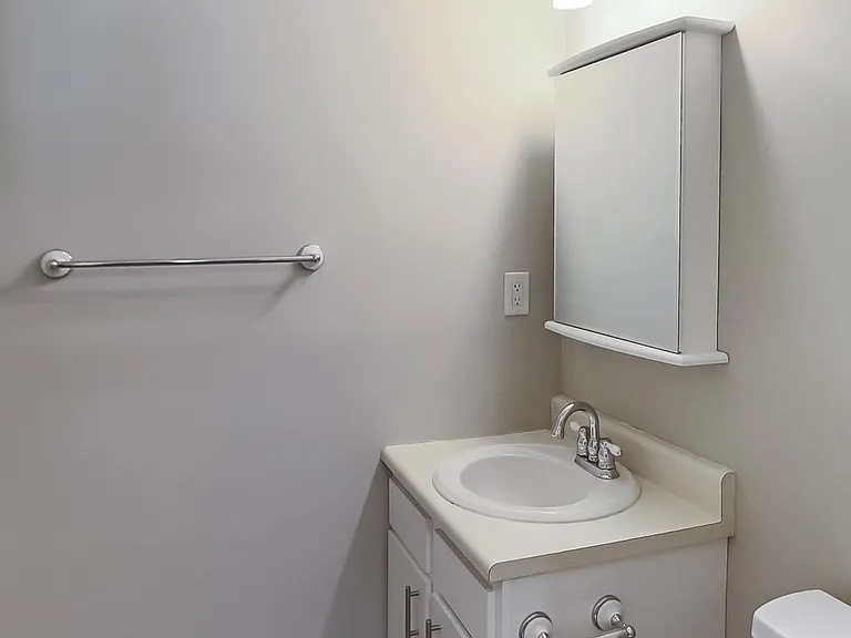 3 New Haven Dr #205 — Photo 20