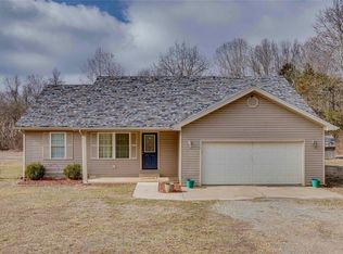 1010 Weddle Rd, Doe Run, MO 63637