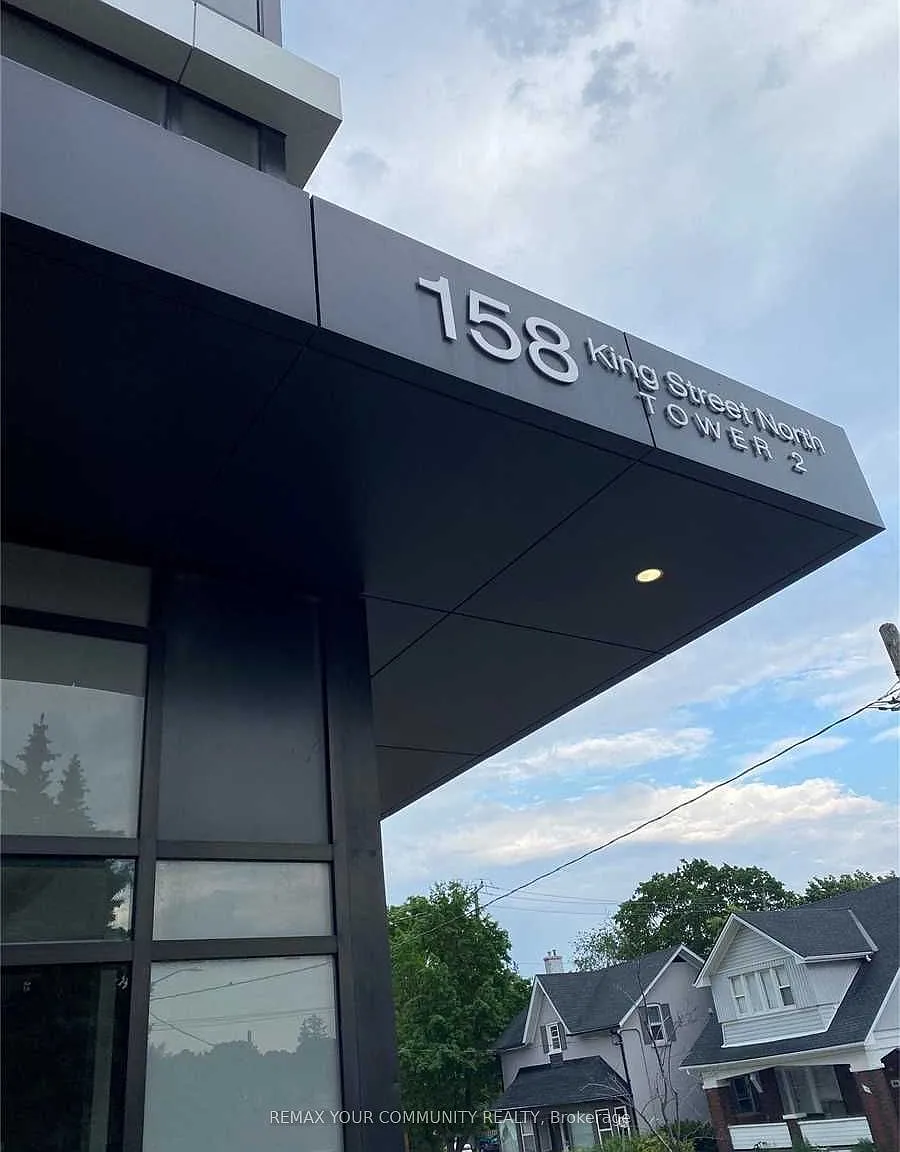 Tower B — Photo 1