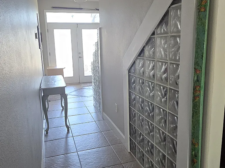 1st floor hallway