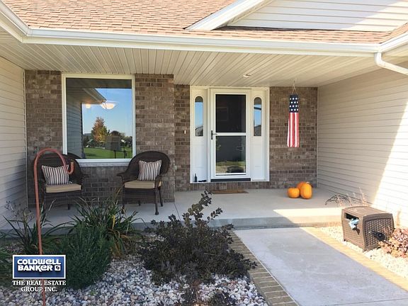 3rd image of N1049 Summer Breeze Ln