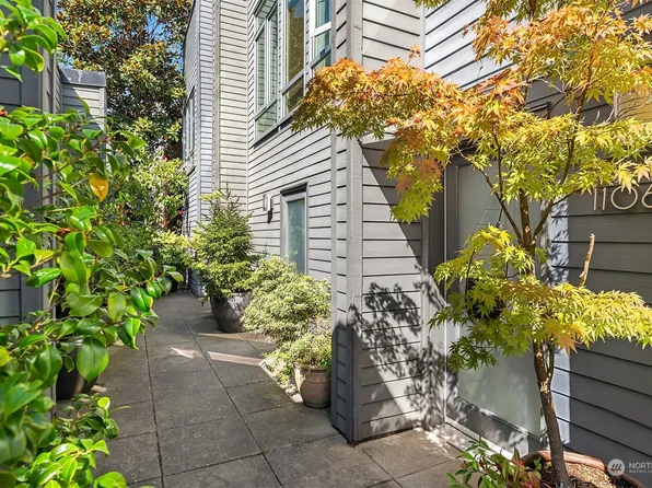 1106 E Howell St #A, Seattle, WA 98122