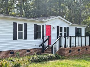 6830 Tom Woody Rd, Snow Camp, NC 27349
