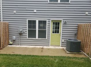 201 N Dillard St UNIT D, Blackstone, VA 23824