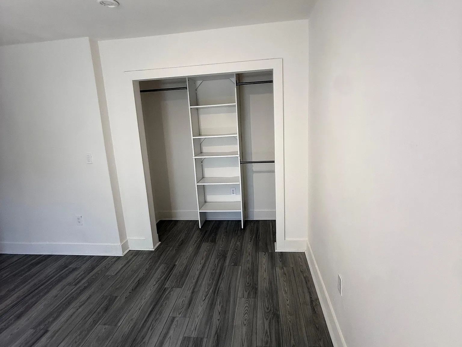 Studio, 375 sqft, $1,400 — Photo 3