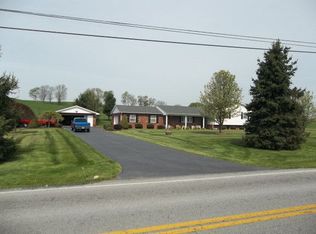 4181 Mount Carmel Rd, Flemingsburg, KY 41041