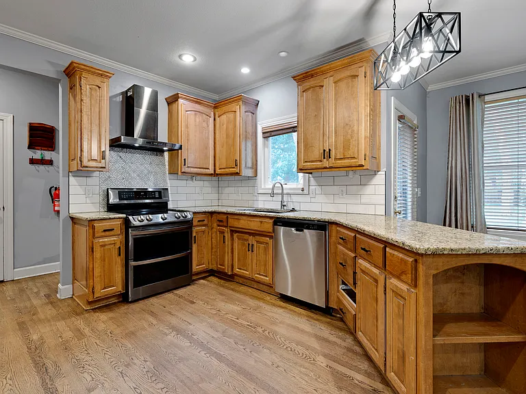 14090 S Greenwood St #1 — Photo 4