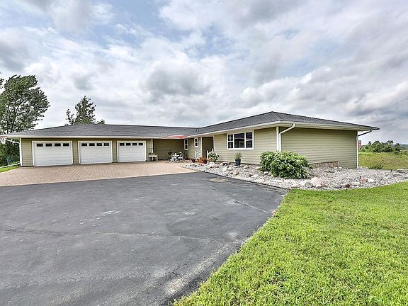 2nd image of 175 250th St N