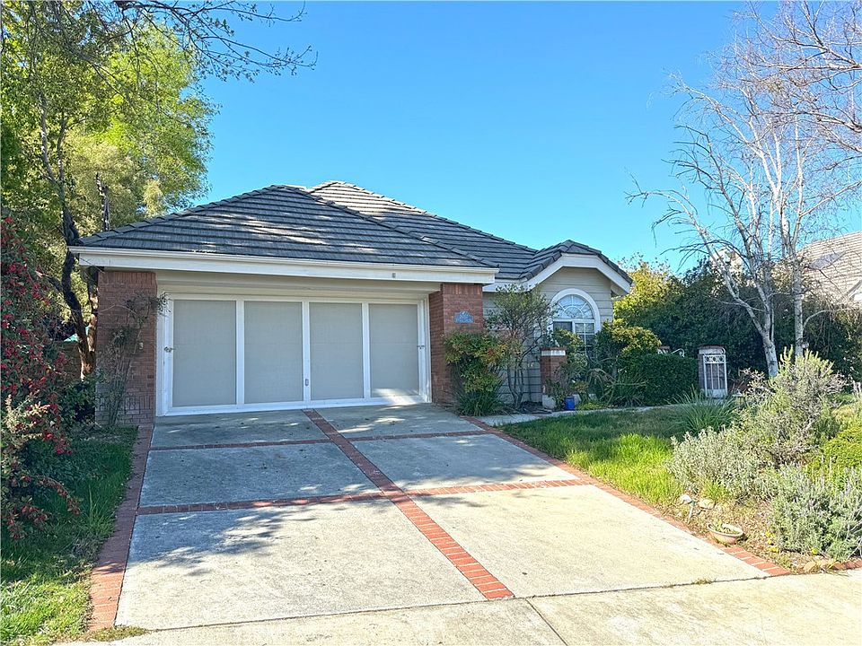 1st image of 26357 Emerald Dove Dr