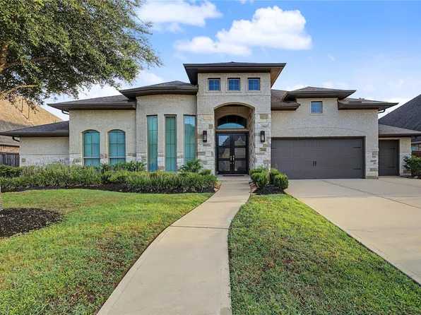 30414 Wild Garden Way Ct, Fulshear, TX 77441