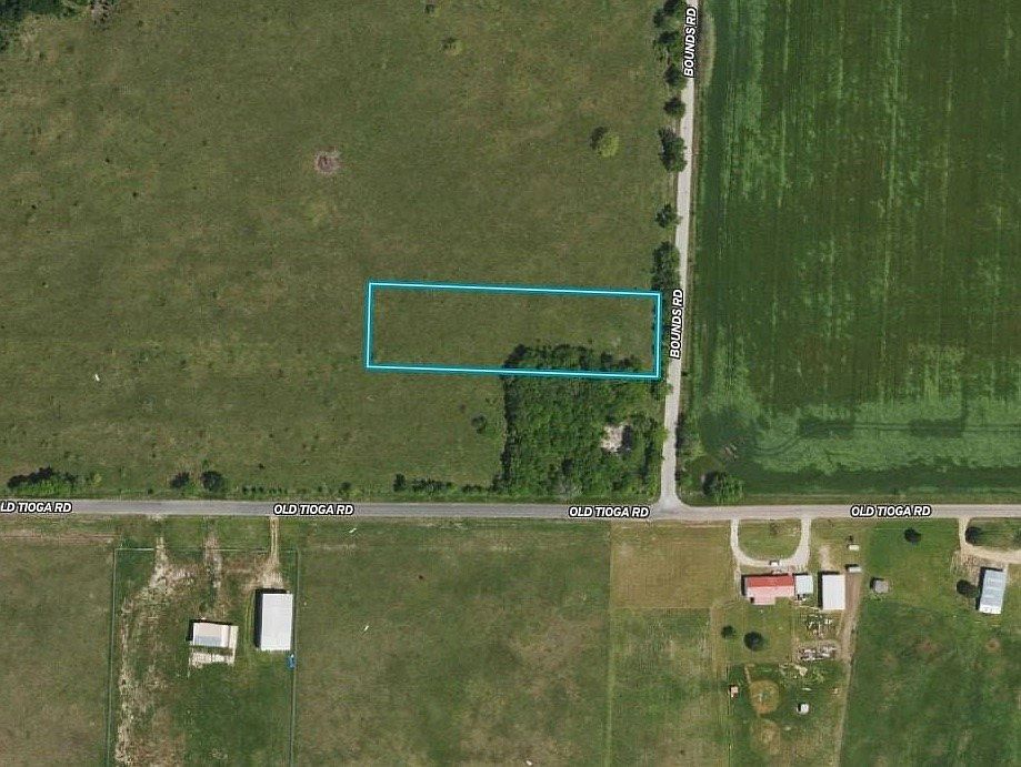 1st image of Old Tioga Rd #2