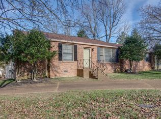 1800 Haden Ct, Nashville, TN 37215