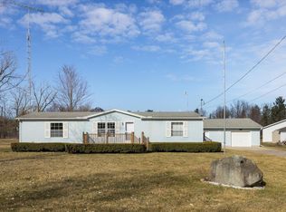 1980 Frederick St, Owosso, MI 48867