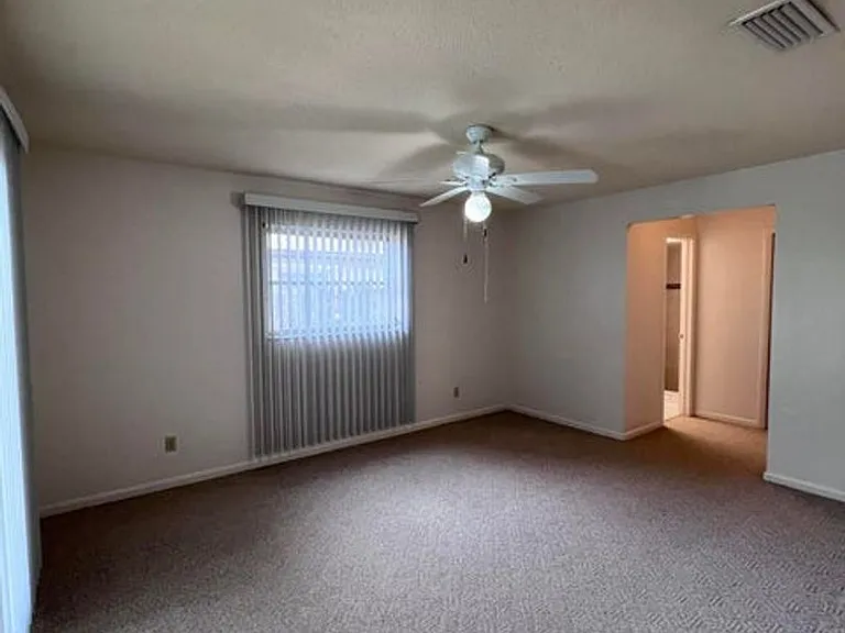 350 Orion Ct — Photo 16