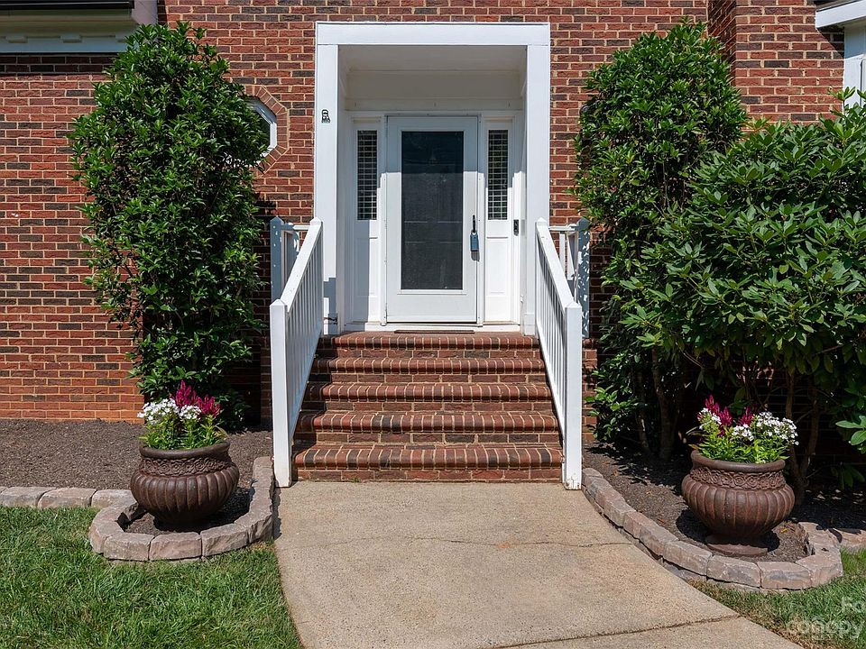11112 Sir Francis Drake Dr, Charlotte, NC 28277 Zillow