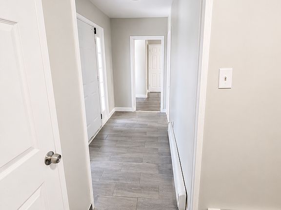 4th image of 809 Summer Ave #2A