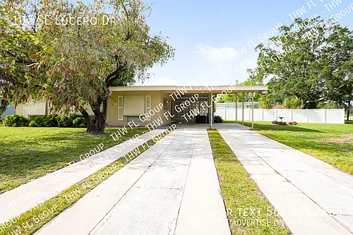 107 SE Lucero Dr Photo 1