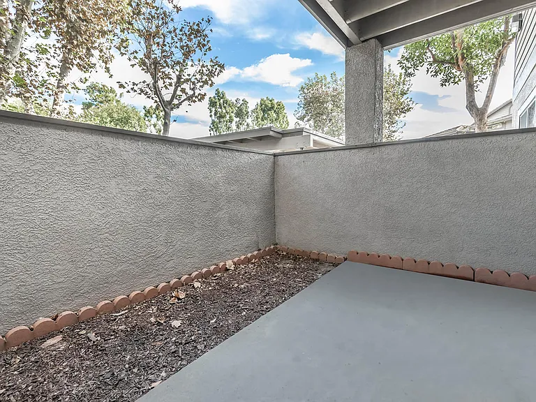 Pinecrest Apartment Homes — Photo 33