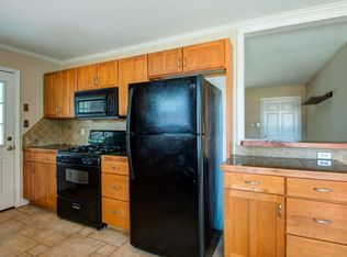 7024 Thorncliff Dr, Charlotte, NC 28210