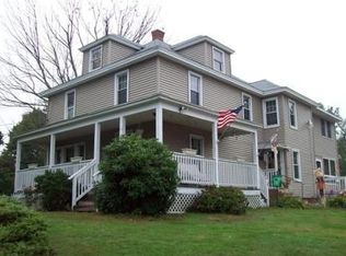 128 Sargent St, Leicester, MA 01611