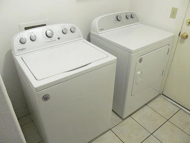 8305 Aqua Spray Ave — Photo 15