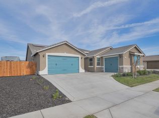 1342 High Noon Dr, Plumas Lake, CA