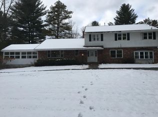 6 Liz Ann Dr #1, Saratoga Springs, NY 12866