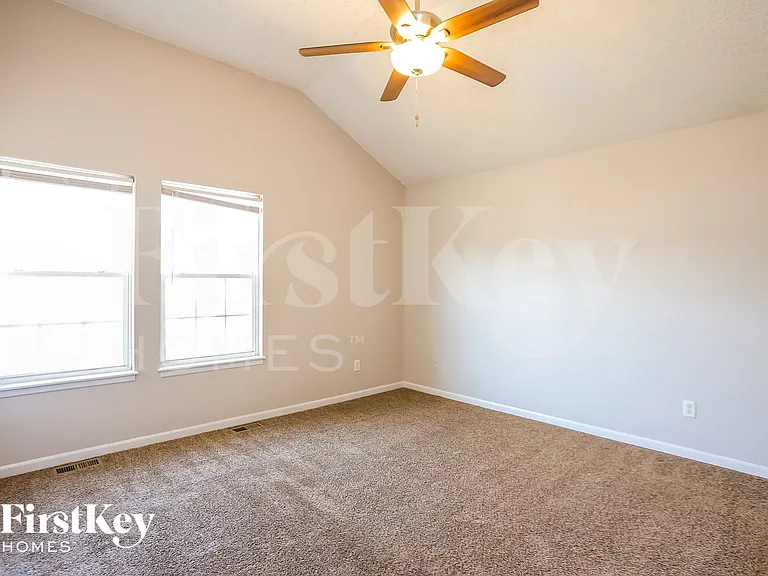 419 N Queen Ridge Ave — Photo 8