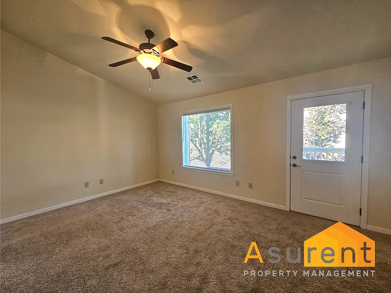 108 McCully Ln — Photo 15