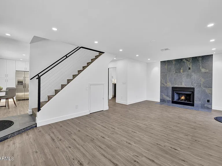 4760 W Wahalla Ln — Photo 13