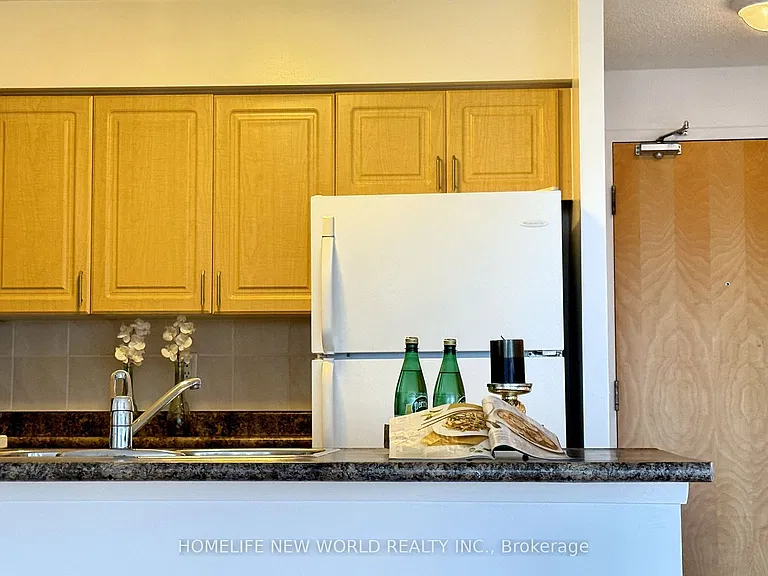 4978 Yonge St #1209 — Photo 15