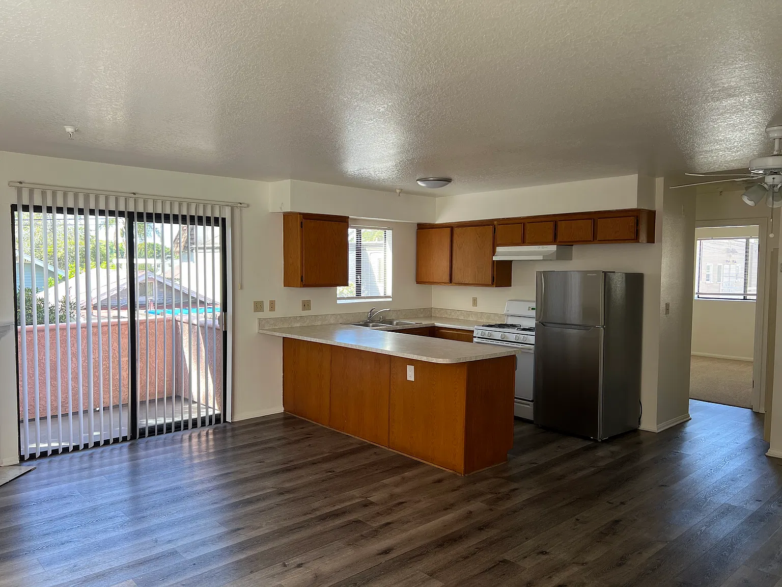 2 bed, $2,100 — Photo 2