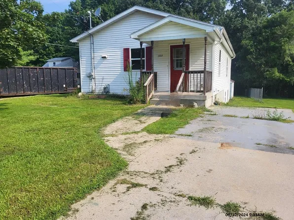 528 W Oak Rdg, Greenville, MI 48838