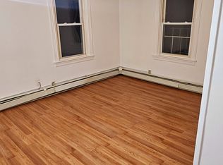 17 Ledge St APT 2, Providence, RI 02904