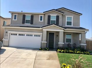 6883 E Lorena Ave, Fresno, CA 93727