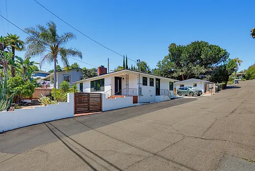 4776 Garfield St Photo 1