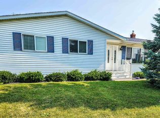 692 W North Union Rd, Auburn, MI 48611