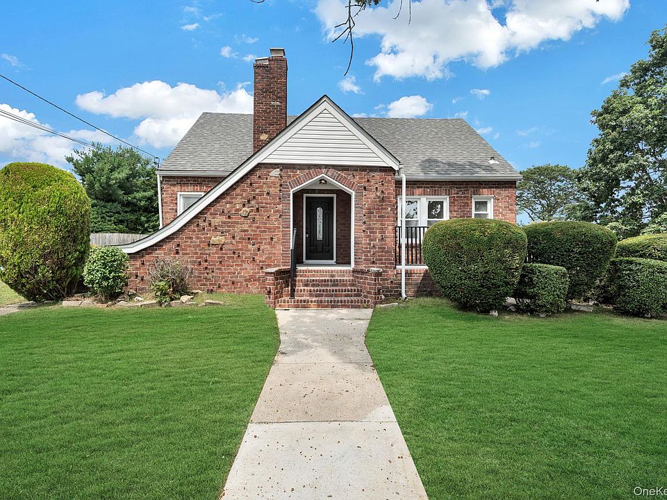 1st image of 25 Walnut Avenue