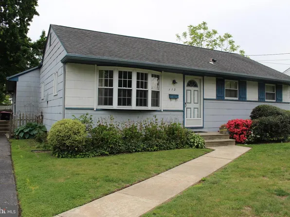 112 Cressmont Ave, Blackwood, NJ 08012