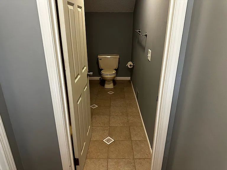 5530 Shady Ln — Photo 18